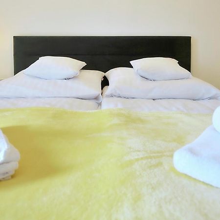 Onholiday Apartamenty Baltycka Колобжег Екстериор снимка